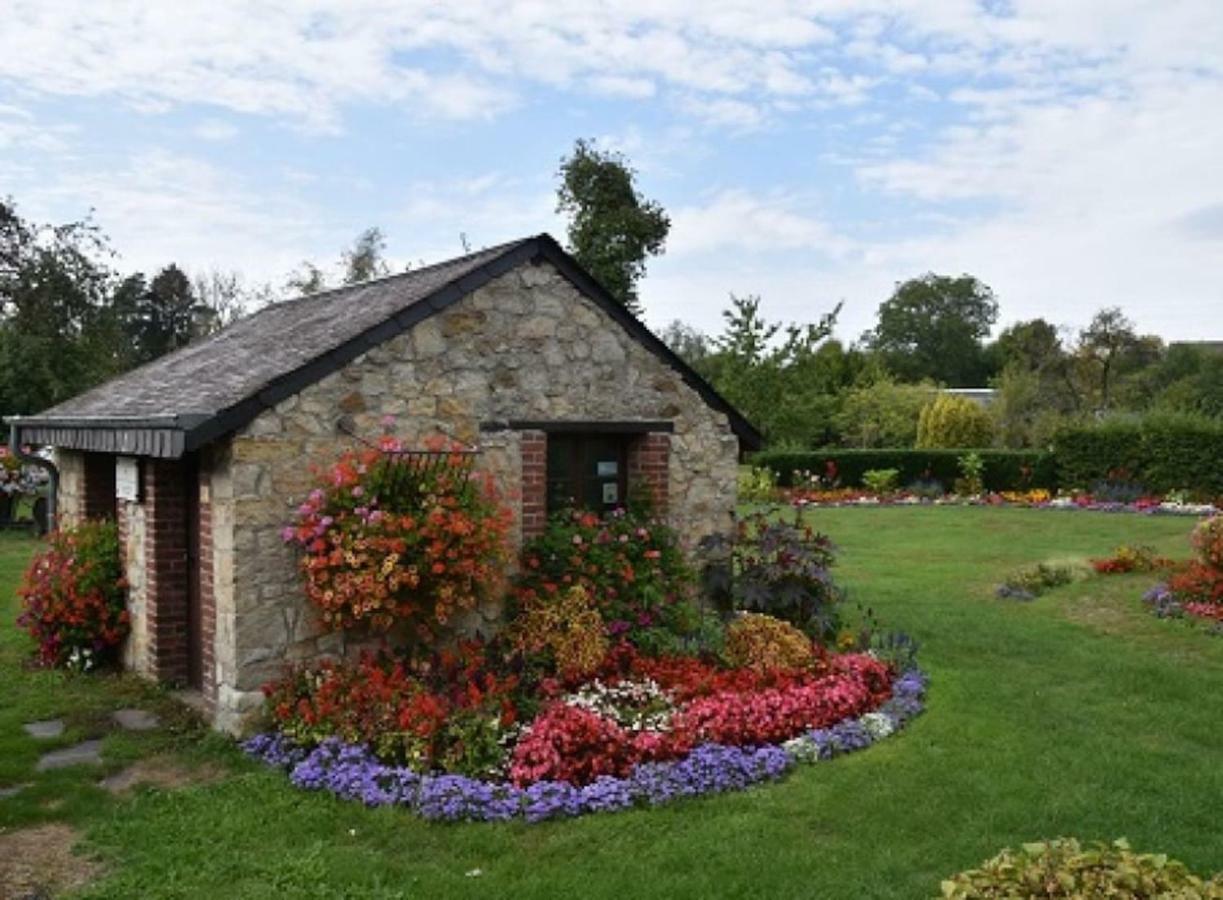 La Chouette Au Bouleau Villa Hargnies Buitenkant foto